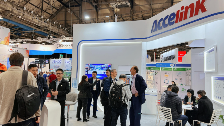 ECOC 2023 星际娱乐科技  |  让光引领梦想
